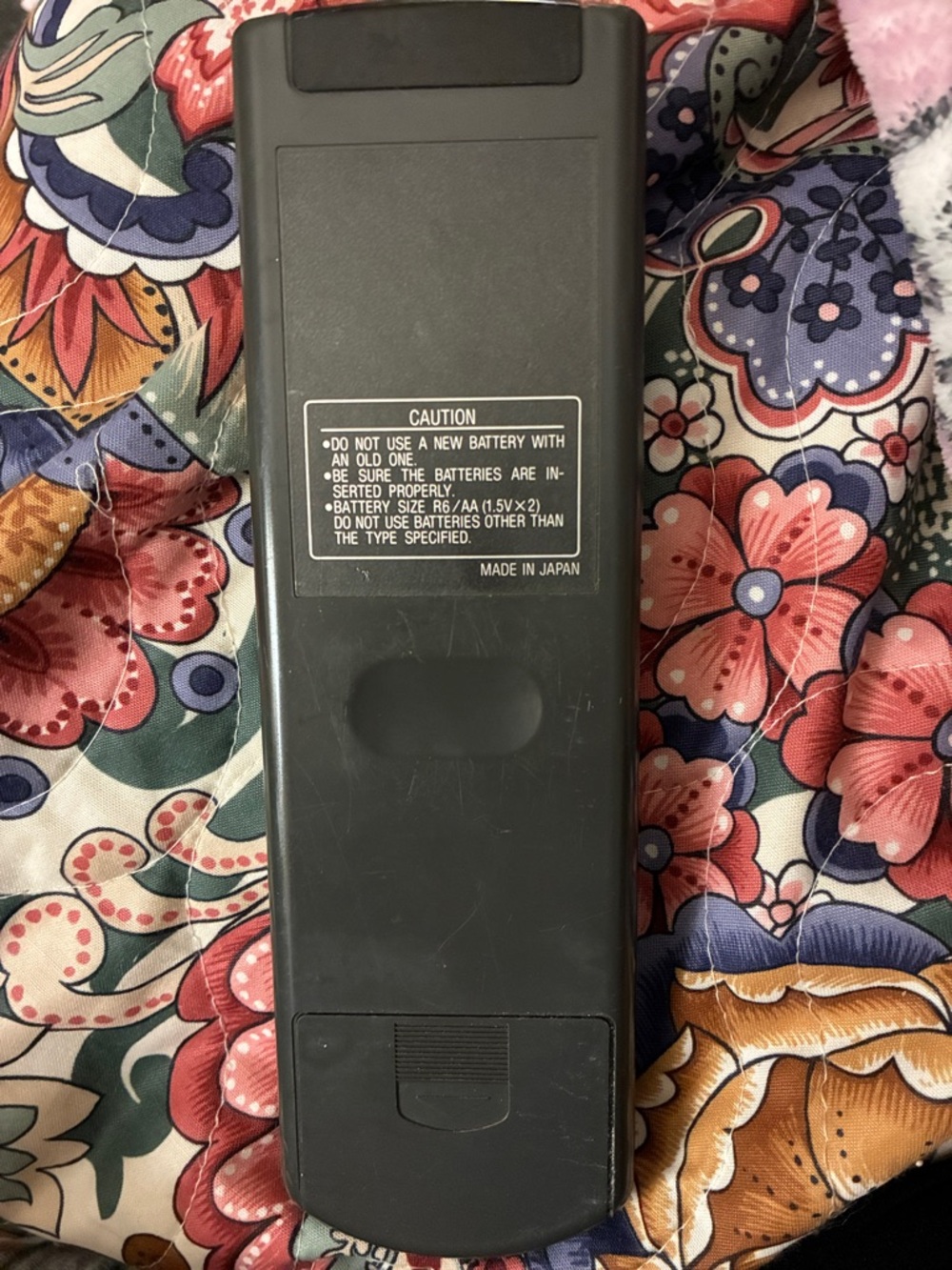 Mitsubishi Replacement Remote Control for Electronics UNTESTED